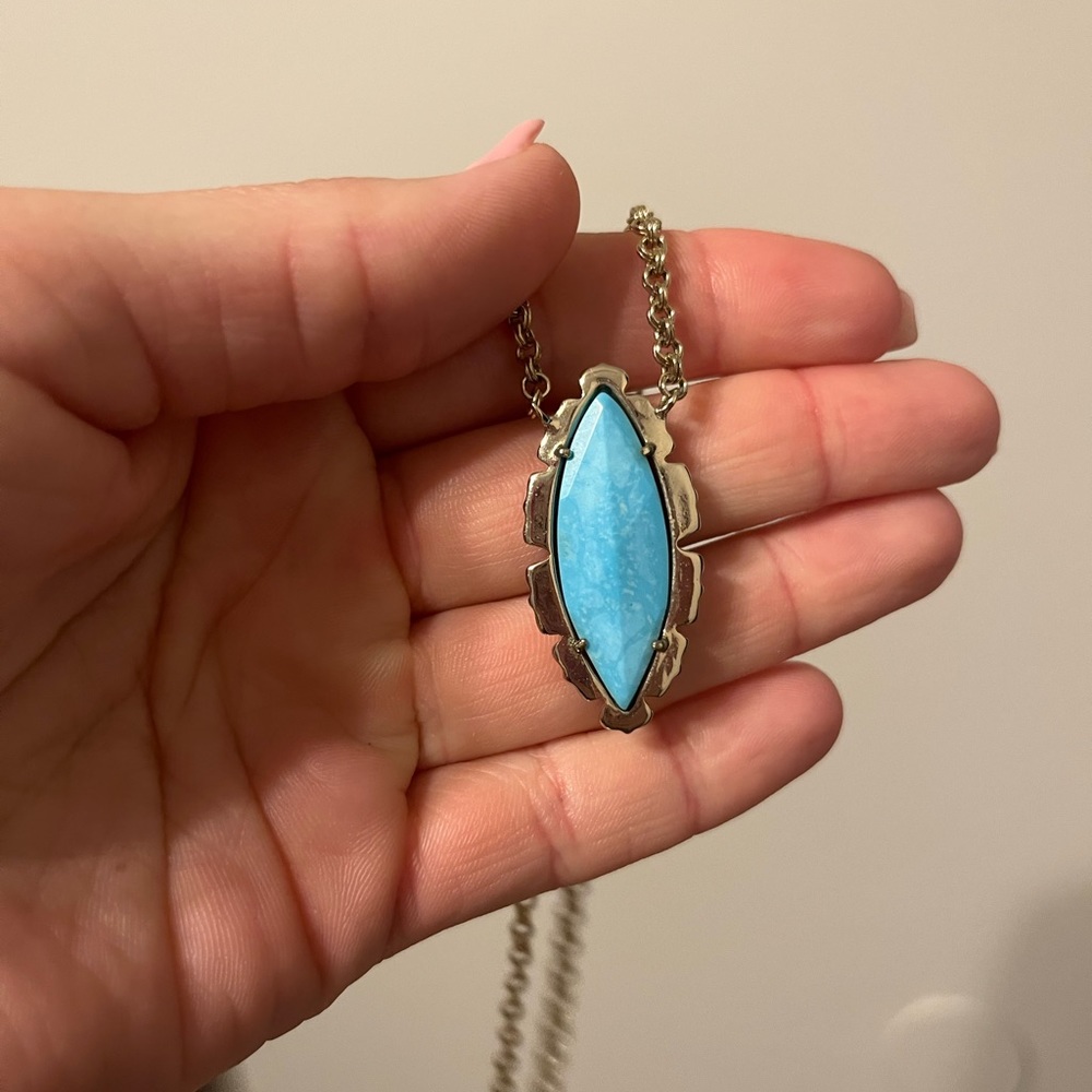 EUC, gold and turquoise Luna vintage retired necklace 
Open to offers - Picture 2 of 2